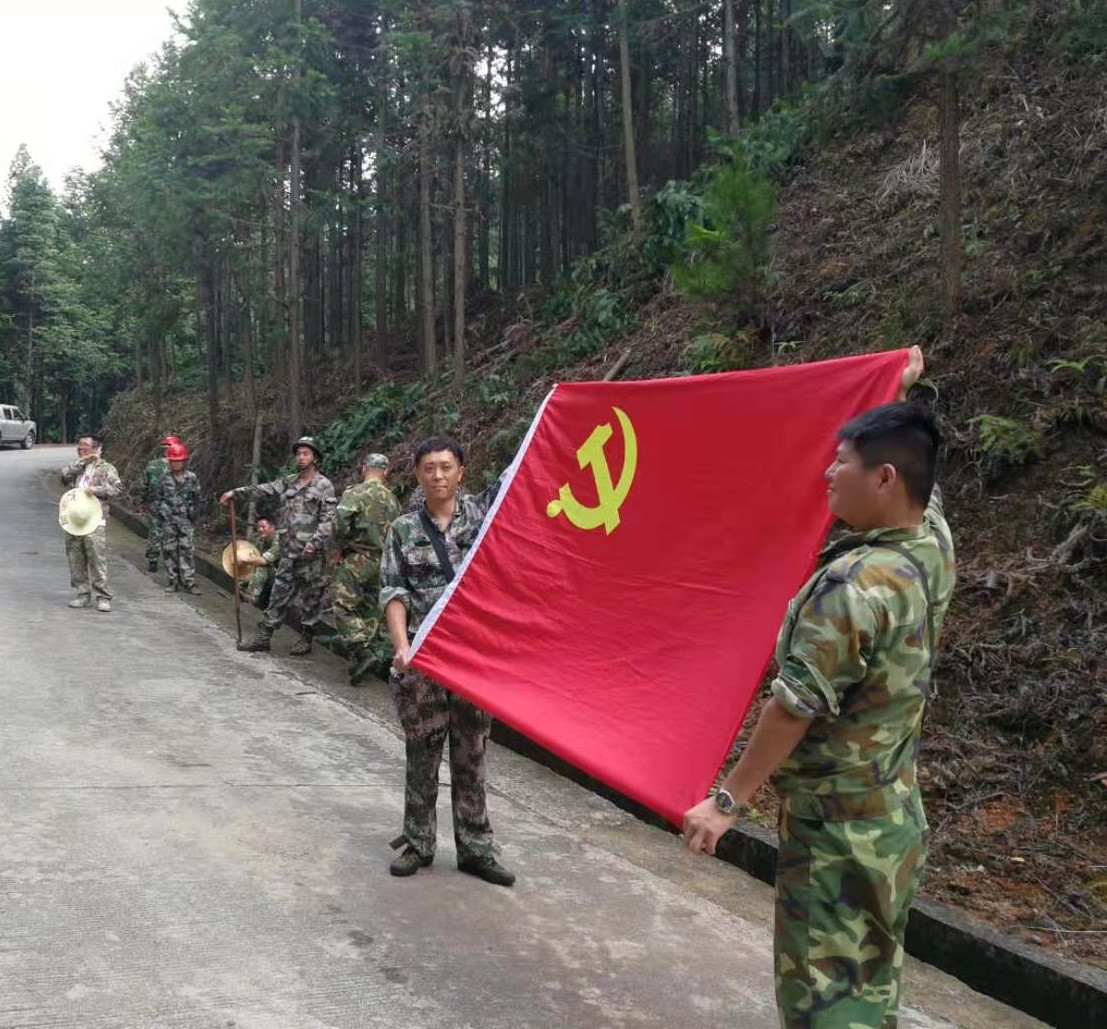 支部結(jié)對(duì)共建 促進(jìn)黨建業(yè)務(wù)“雙提升” 支部結(jié)對(duì)共建 促進(jìn)黨建業(yè)務(wù)“雙提升”